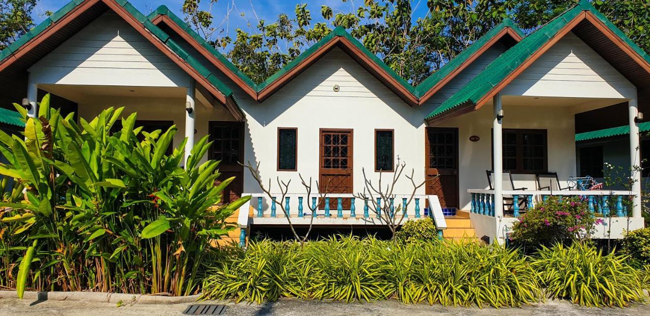 Surin House Villa Eksteriør bilde